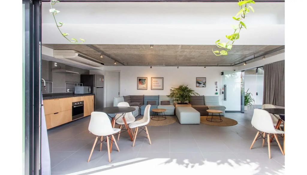 Charlie em POA - Studio Moderno com Coworking e Lavanderia