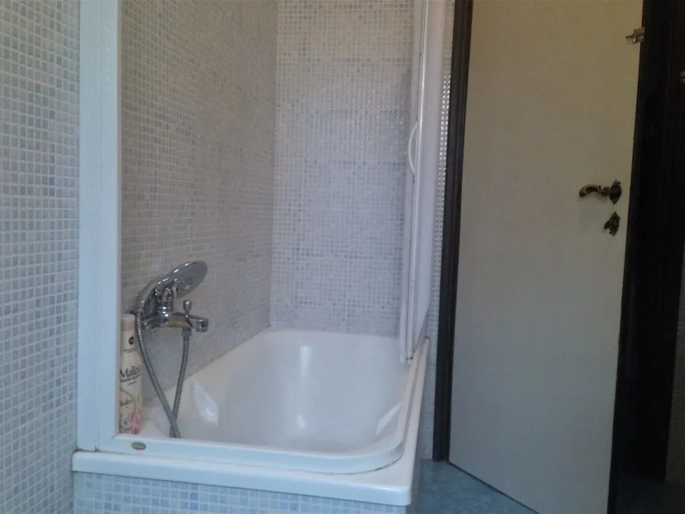 Giuly GuestHouse