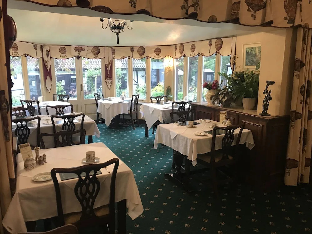 West Lodge Hotel