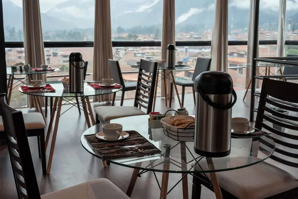 Hotel California Urubamba