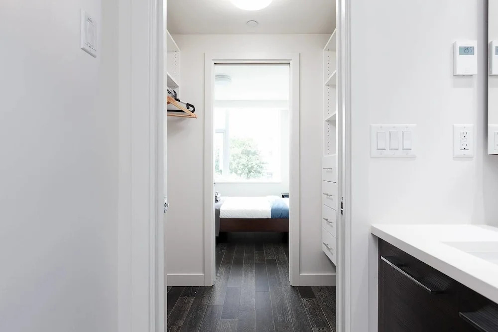 Modern Bright Townhome in Richmond