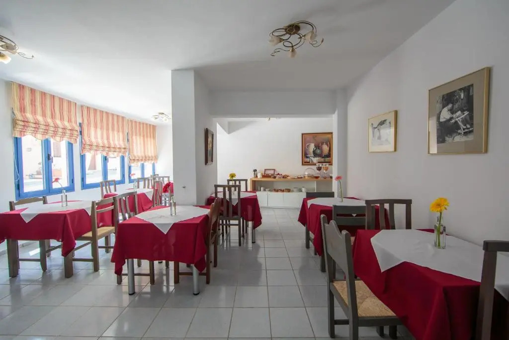 Iliana Hotel