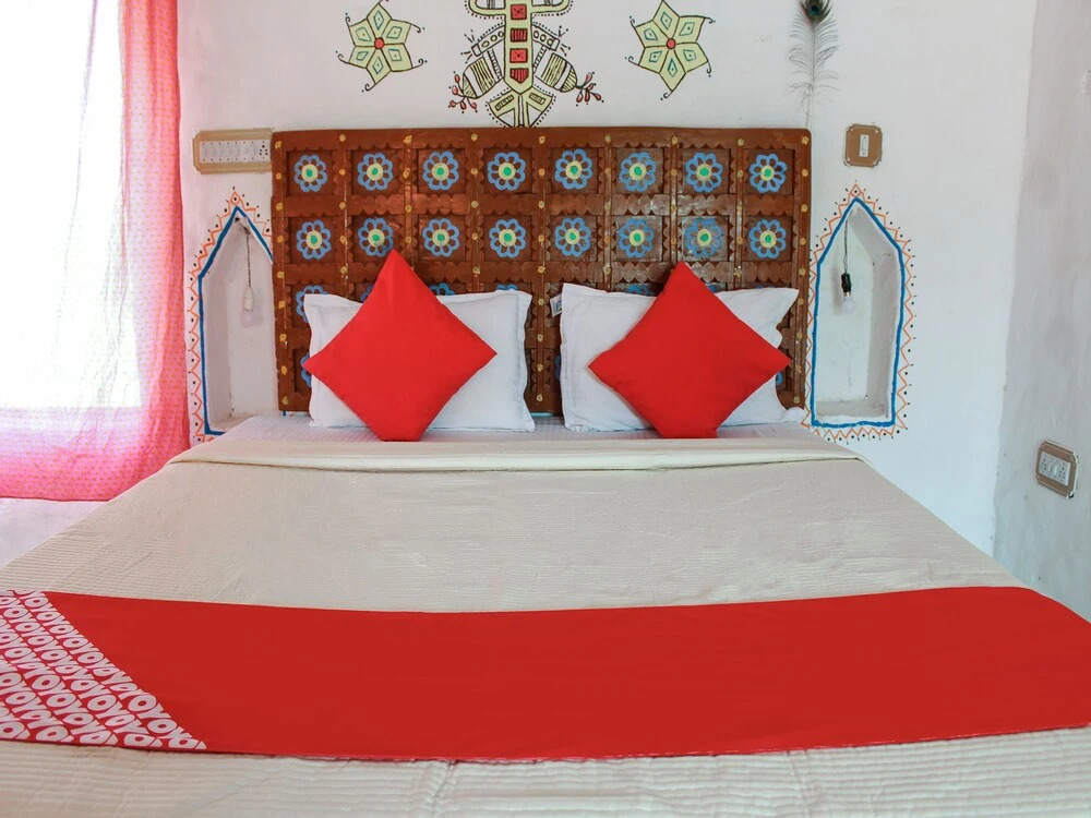 OYO 24407 Royal Bhoomi Heritage