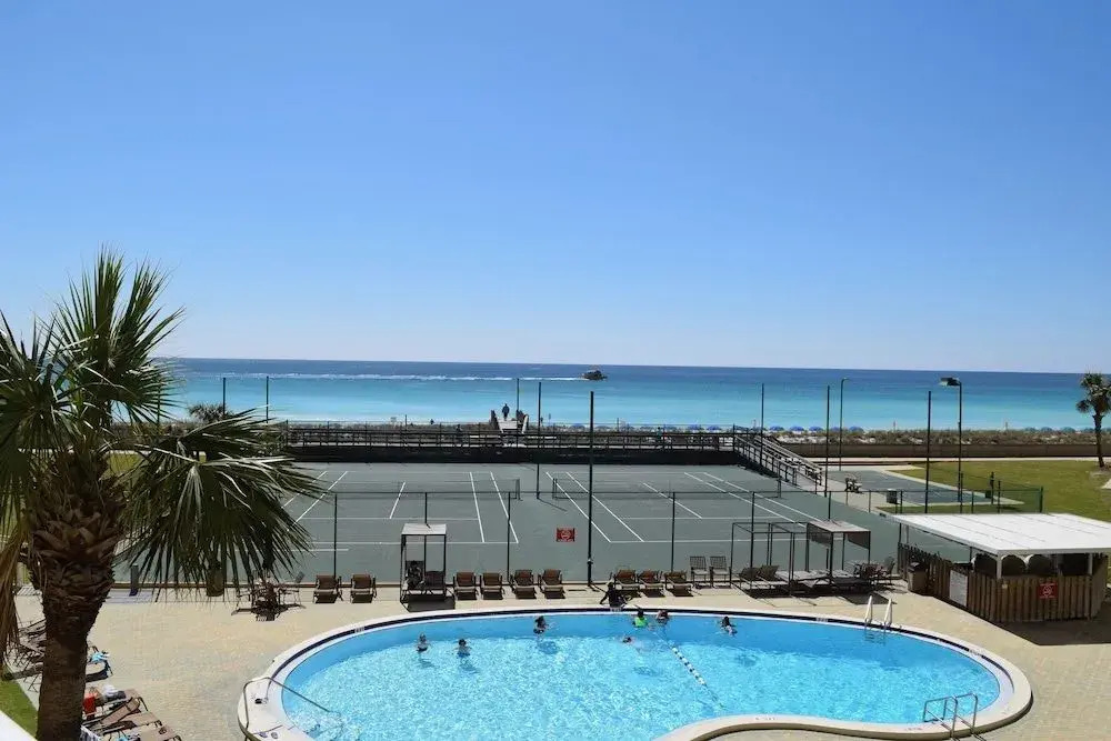 Gulf Shore Condo #314 - 2 Br condo by RedAwning