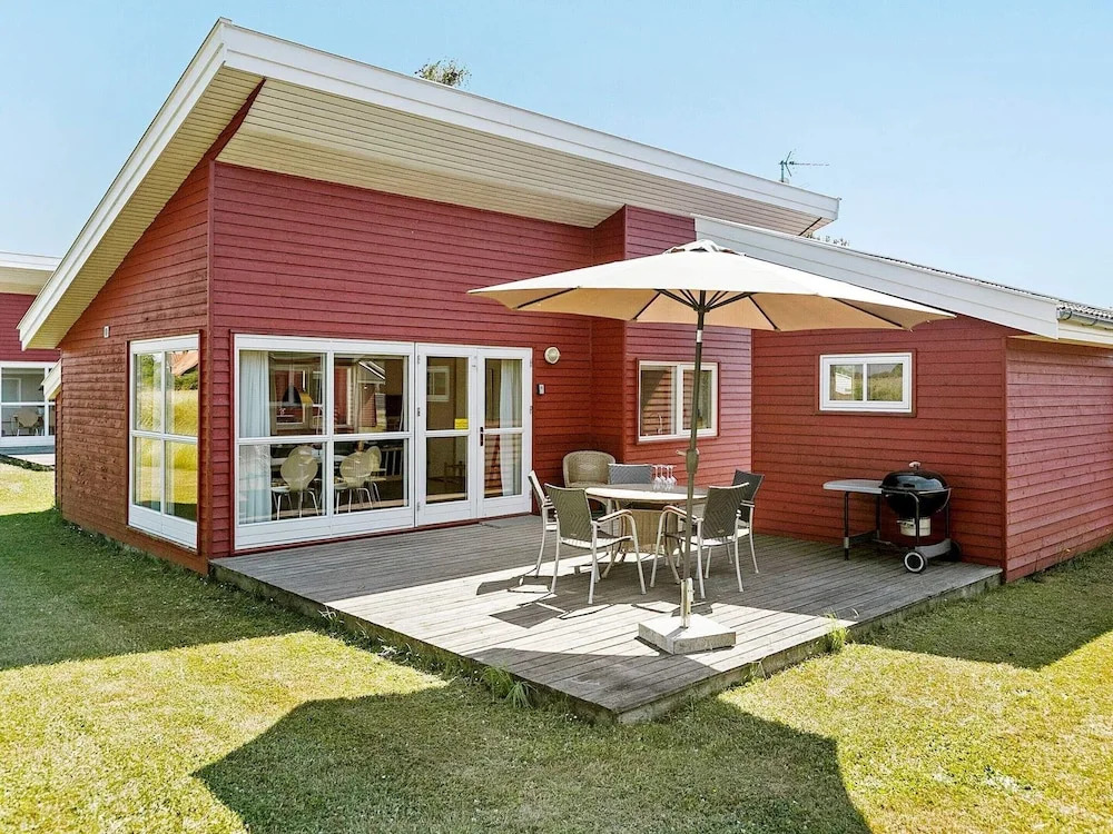 6 Person Holiday Home in Gudhjem