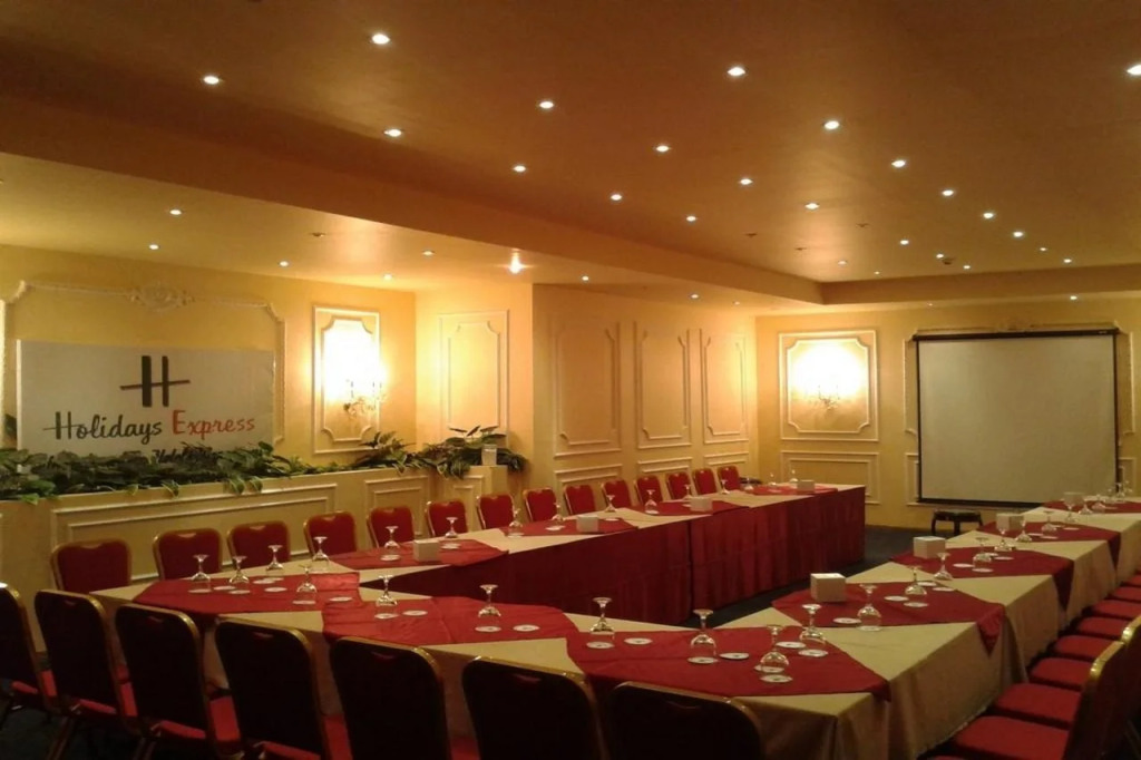 Holidays Express Hotel Cairo