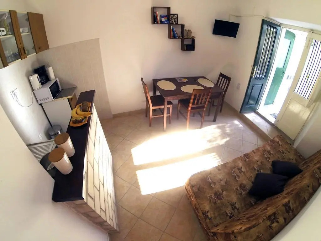 Apartment Lara