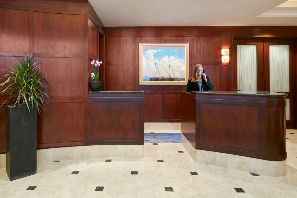 Club Quarters Hotel Faneuil Hall, Boston