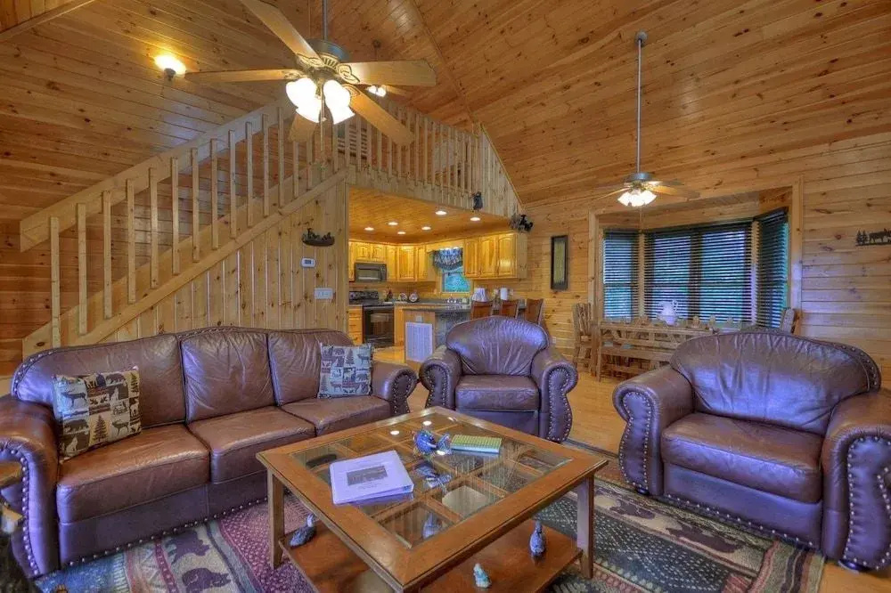 Oakawana Lodge