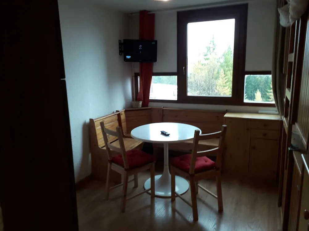 Pleasant Apartment in Villarembert