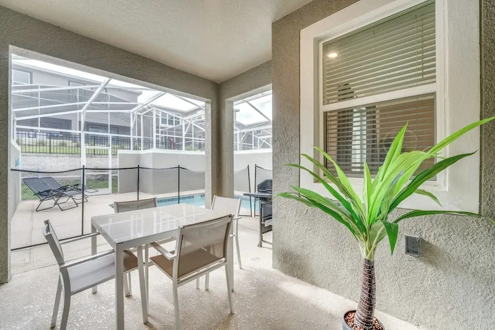 Near Disney Parks: Home w/ Pool in Davenport!