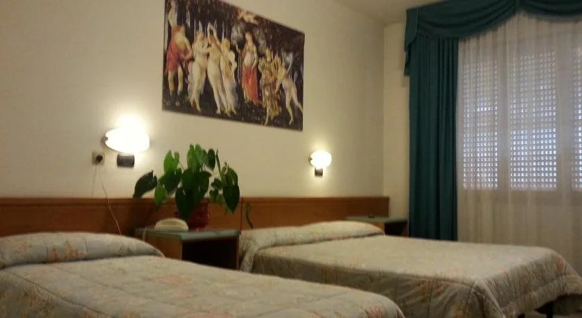 Hotel Bisenzio