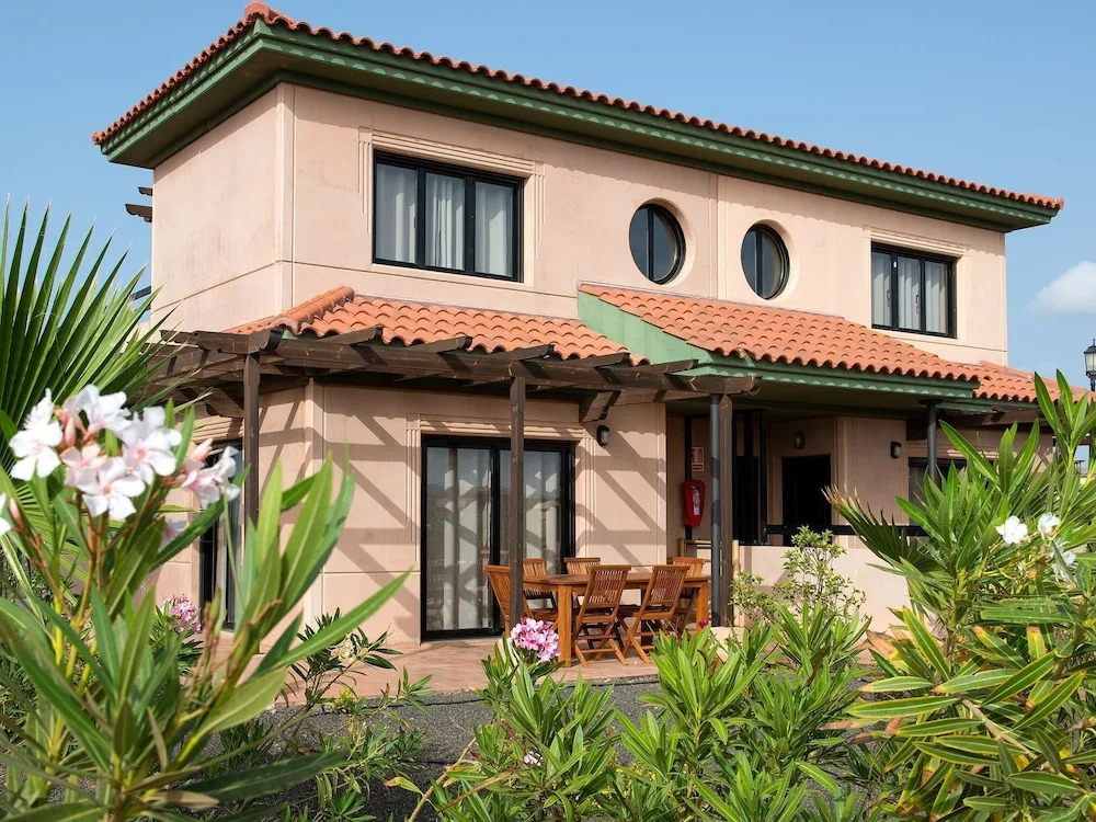 Nice studio at Playa el Hierro and volcan Calderon Hondo
