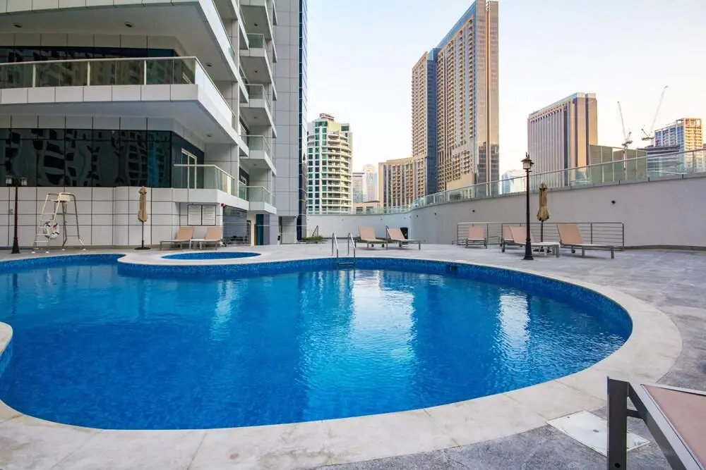Luton Vacation Homes Continental Tower