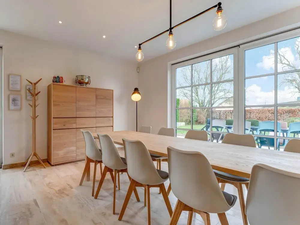 Luxury holiday home with sauna and jacuzzi in Heers