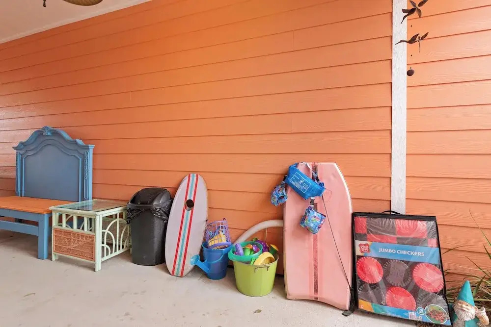 Mango Bungalow Sleeps 8 2 Community Pools