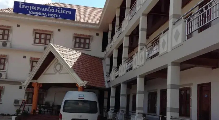 Vannida Hotel And Bungalow