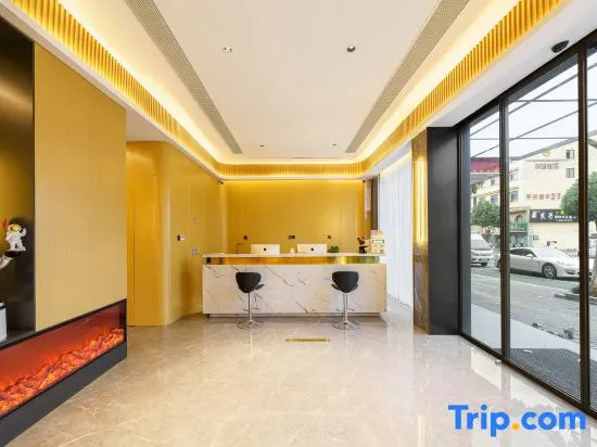 Zhihui Orange Hotel (Hengdian Film and Television City Wansheng Pedestrian Street)