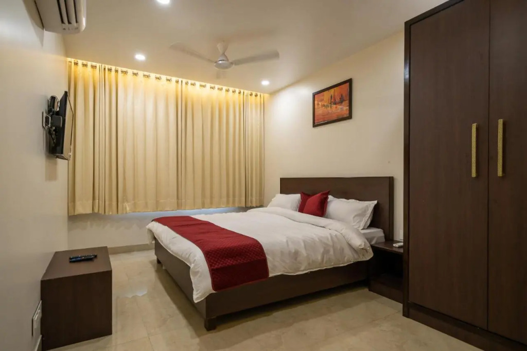 Sheerha Royal Residency