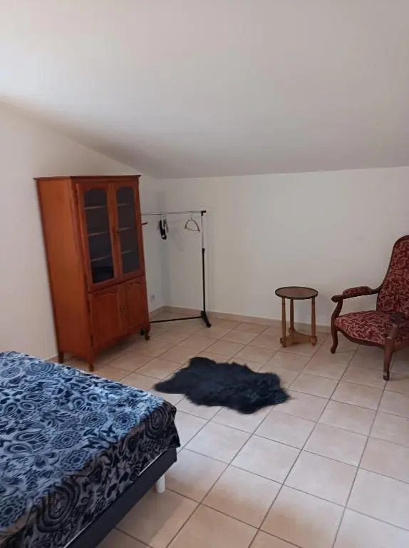 A proximité du Parc SPIROU Spacieux duplex de 130 m2