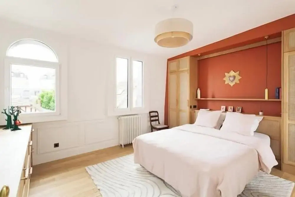 Paris Agnette Garden House