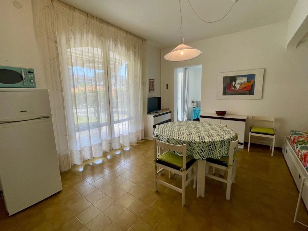 Holiday home with garden and shared pool