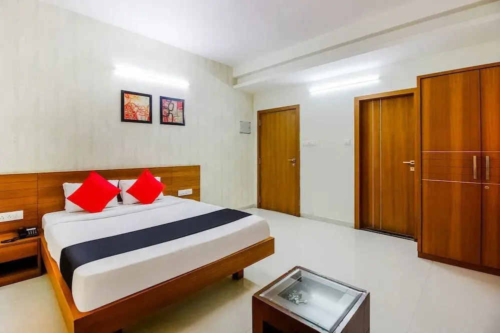 OYO 14499 Hotel Hill View Guest House Kondapur