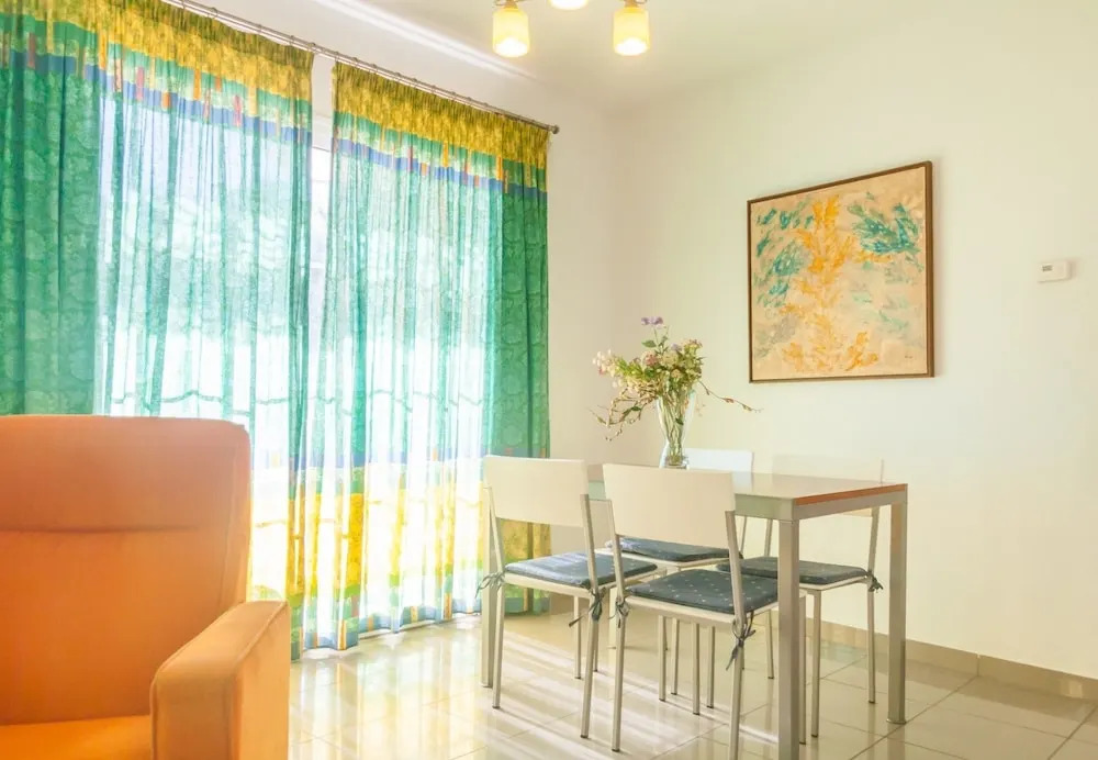 Apartamentos Rubarsal Canovas Nerja