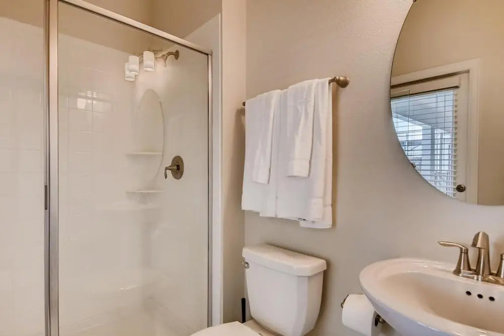 1552 MC - Vibrant Villa: Pools & Magic 6bds