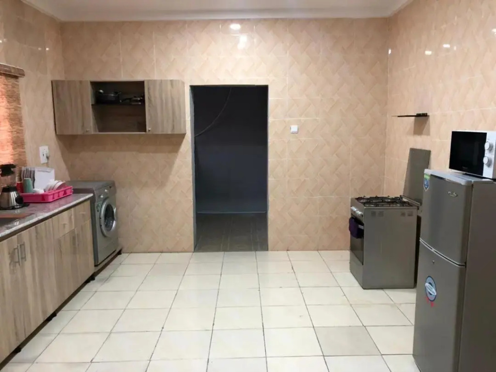 Well furnished and very spacious 2bedroom apartment in Wuye