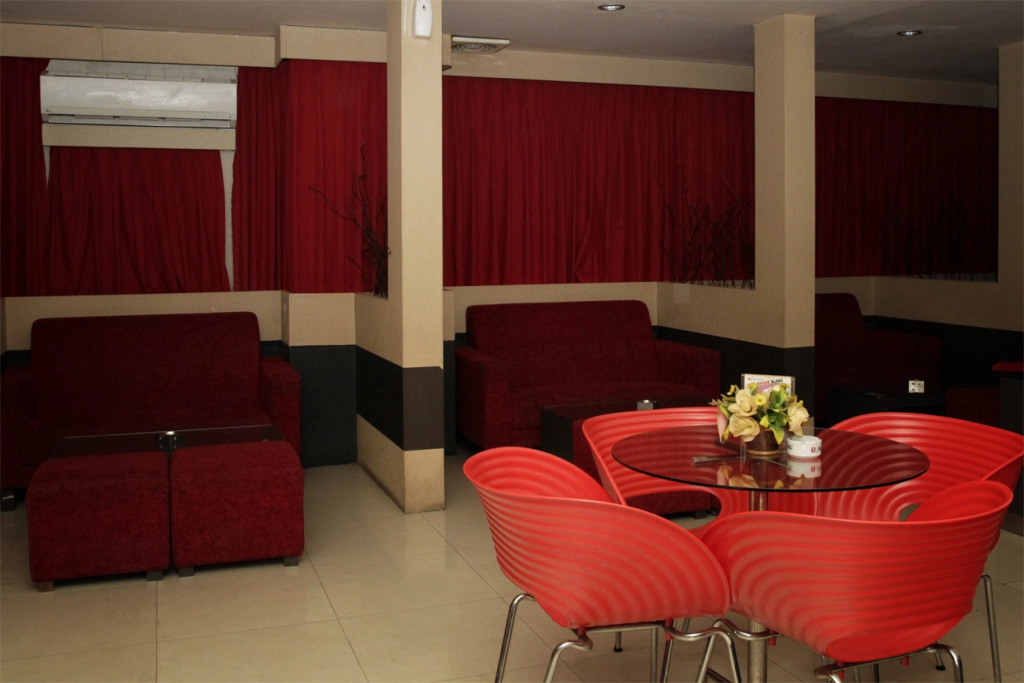 Grand Hotel
