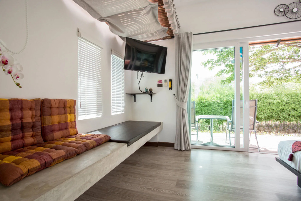 Lucerne Villa Resort