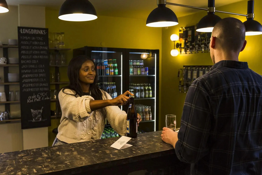 Five Reasons Hostel & Hotel
