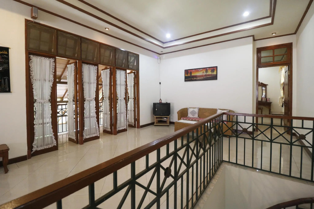 Urbanview Hotel Syariah Near Gelora Delta Sidoarjo