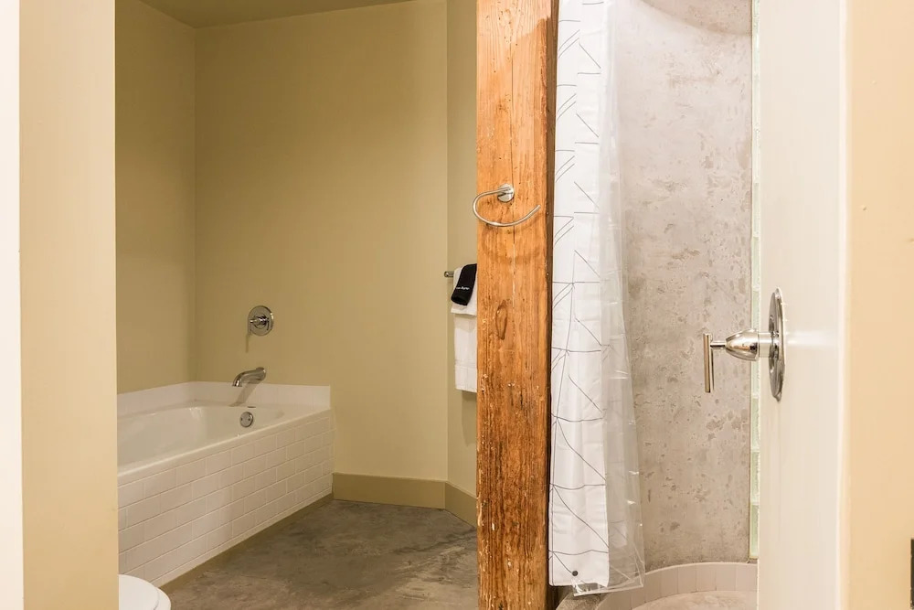 FRONTDESK 1209 Washington Ave Apts Downtown St Louis