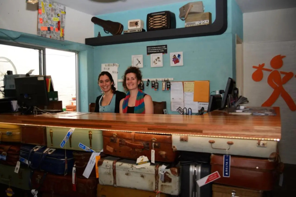 Brava Beach Hostel