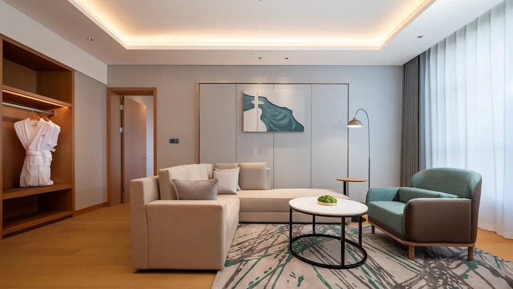 Holiday Inn Weinan Etdz by IHG