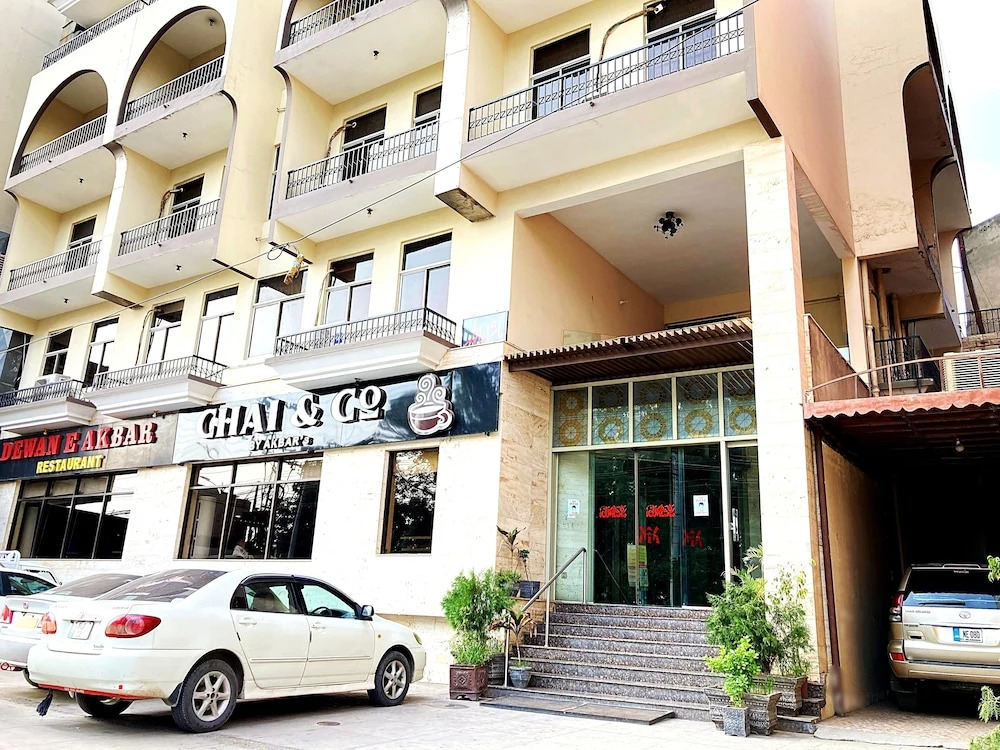 Hotel Akbar International