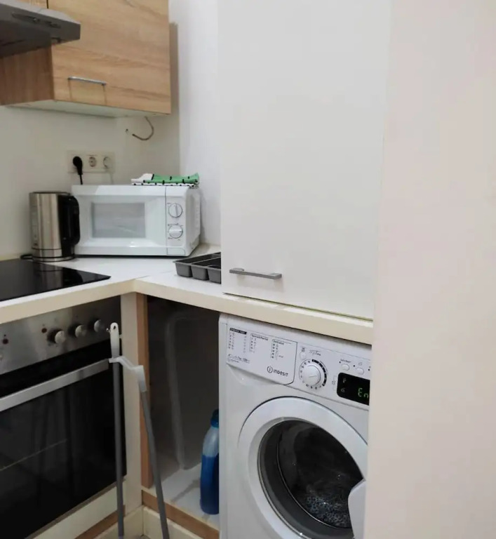 Lovely Modern Historical 1-bedroom