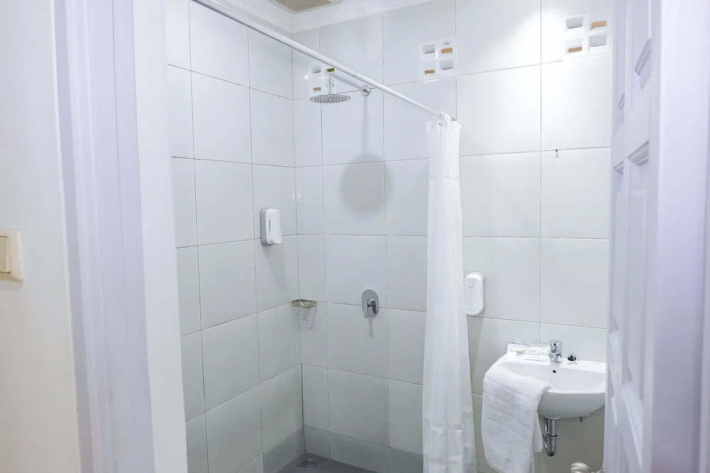 Whiz Residence Darmo Harapan Surabaya