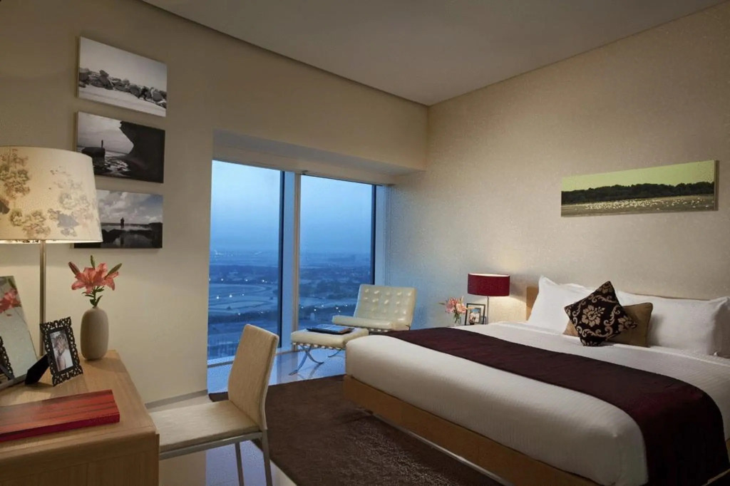 Ascott Park Place Hotel Дубай