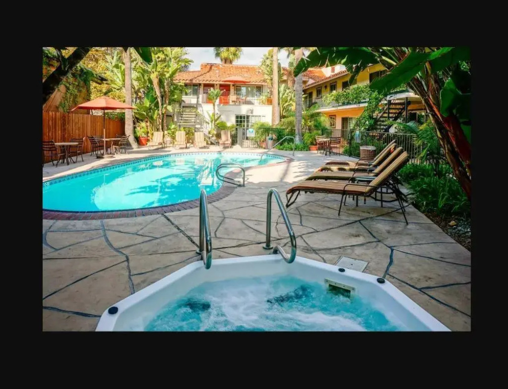 Inn by the Harbor