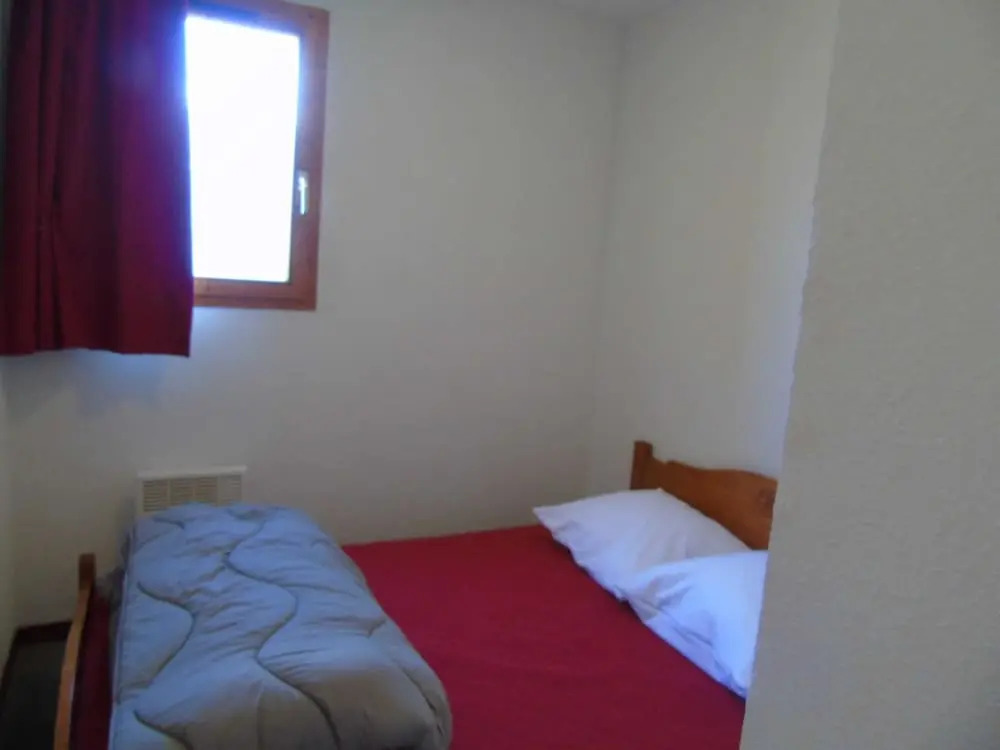 Lou Services Apartment CB67 LSI 001