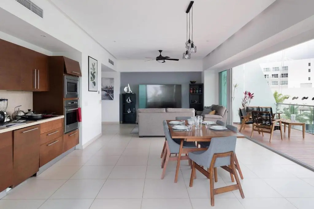 Exquisite 2BR w beach & pool in Puerto Vallarta
