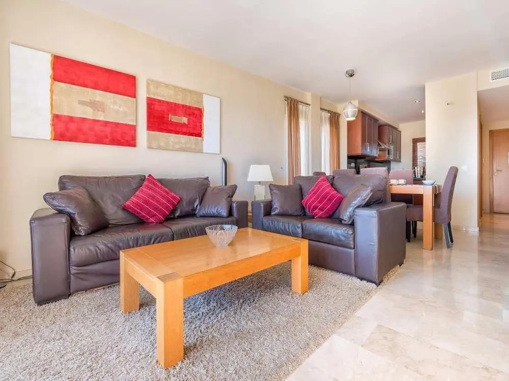 Malibu Apartments