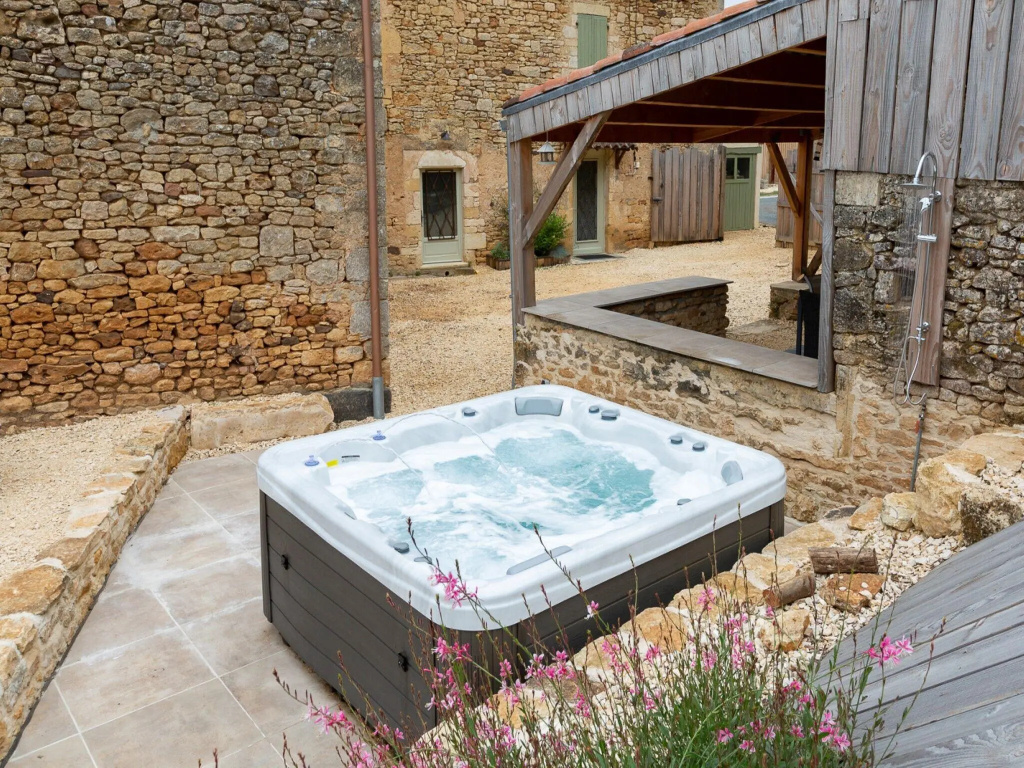 Dreamy Retreat in Loubejac