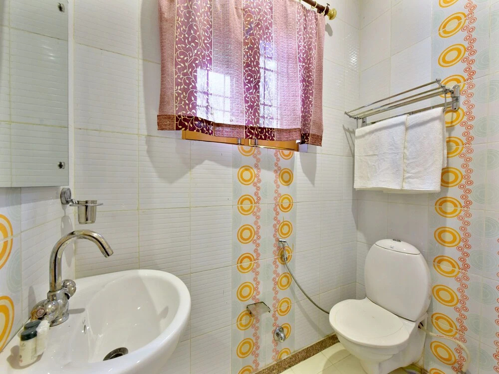 OYO 12907 Hotel Isha Residency