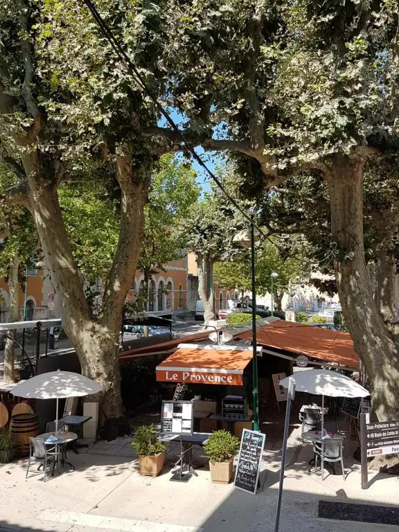 Hôtel Restaurant le Provence