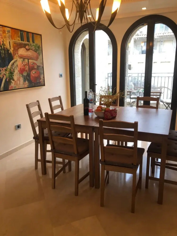 Mamilla's Penthouse