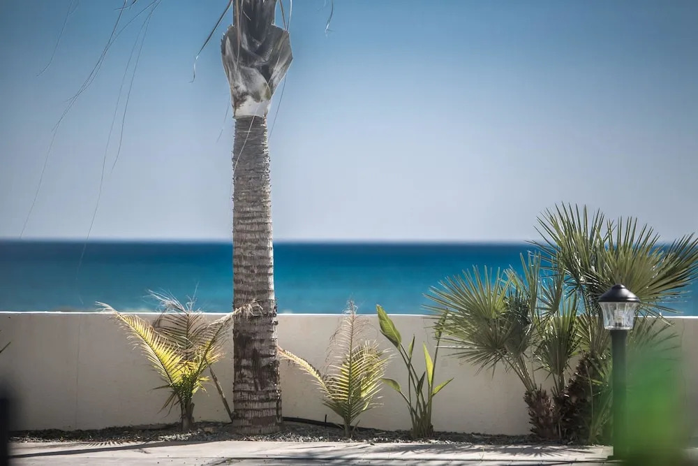 Celebrity Villa Jordan 9
